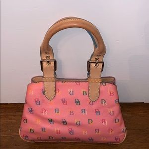 Dooney & Bourke